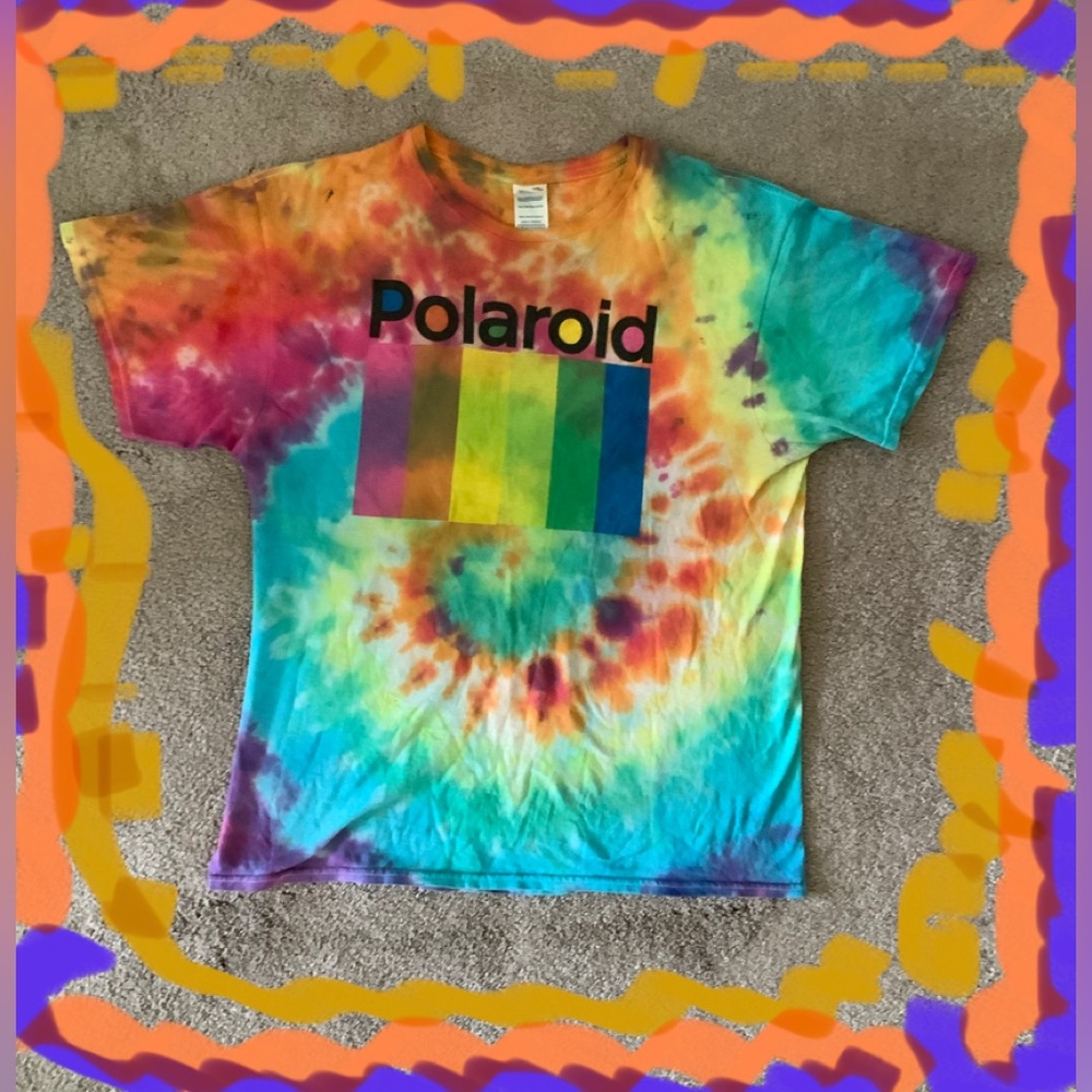 VINTAGE POLAROID Tie- Dye T-shirt.